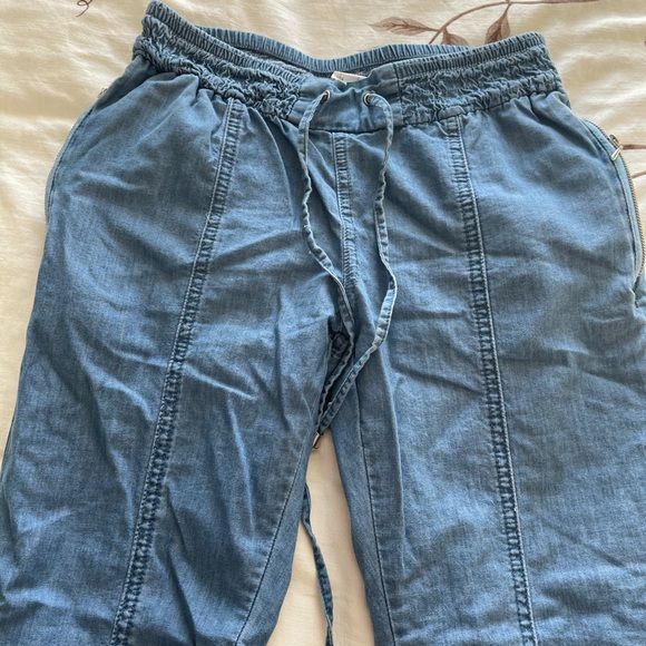 Denim Casual Capri - Picture 3 of 6